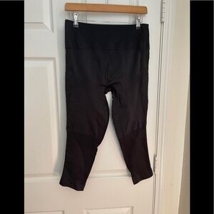 Lululemon cropped leggings